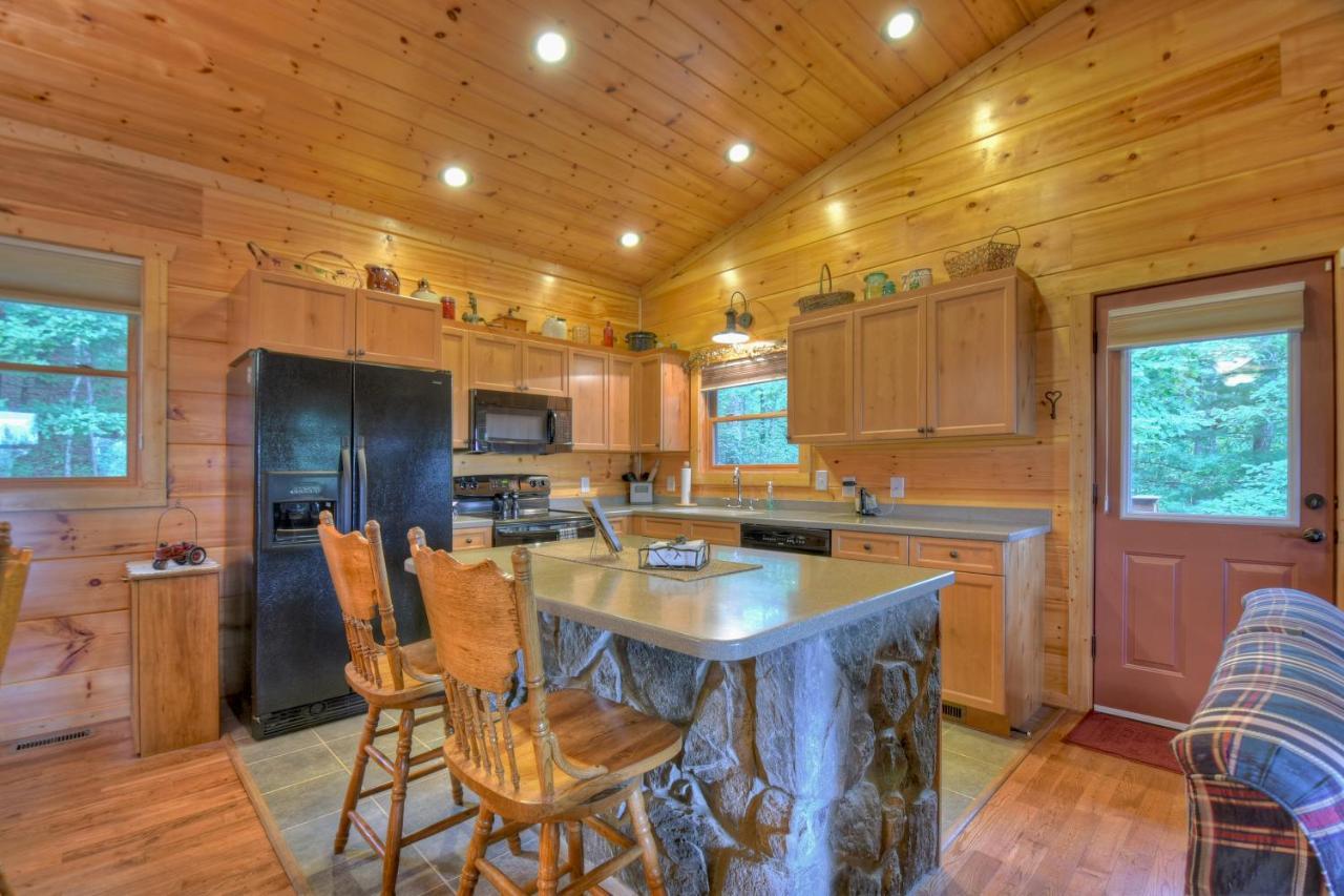 Hawks Hideaway - Cuddleup Villa Mashburn Mill Екстериор снимка