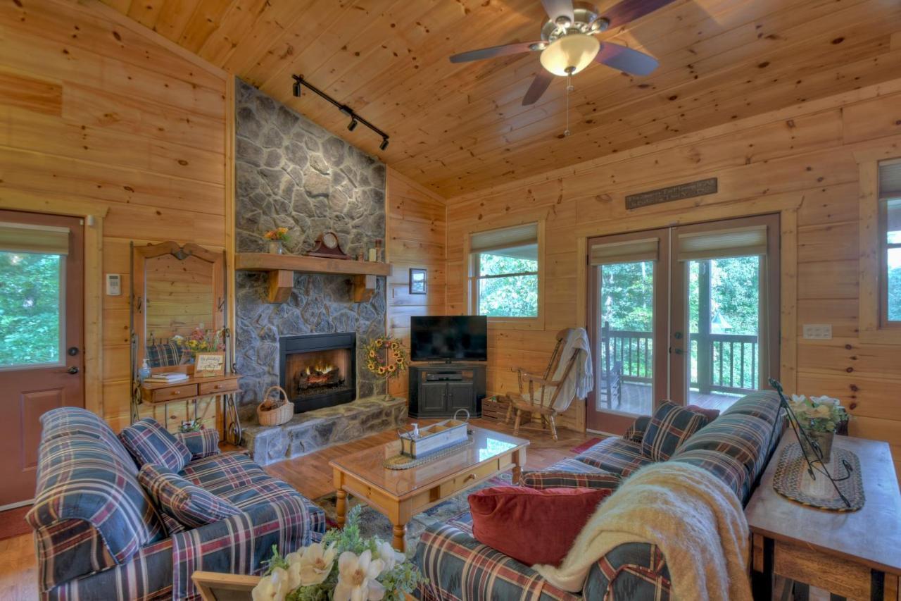 Hawks Hideaway - Cuddleup Villa Mashburn Mill Екстериор снимка