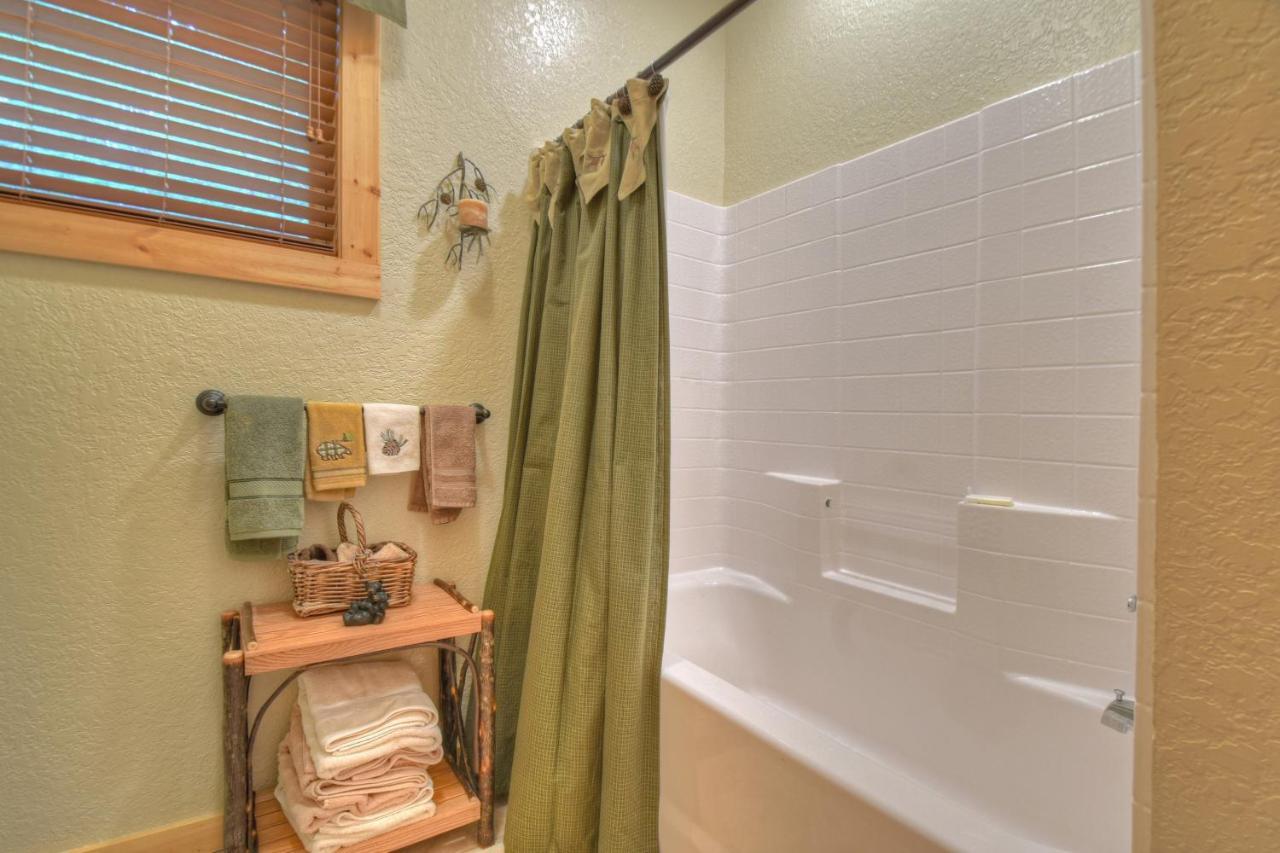 Hawks Hideaway - Cuddleup Villa Mashburn Mill Екстериор снимка