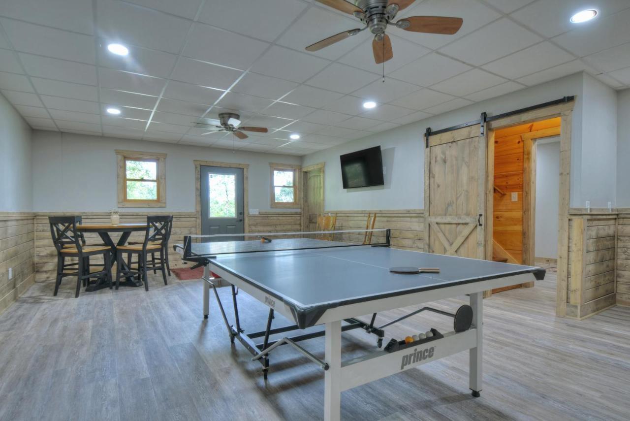 Hawks Hideaway - Cuddleup Villa Mashburn Mill Екстериор снимка