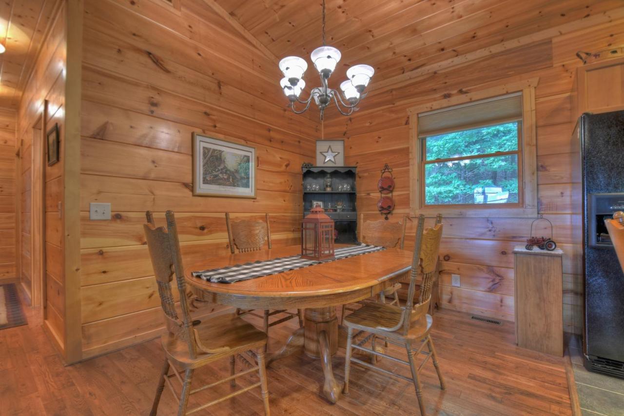 Hawks Hideaway - Cuddleup Villa Mashburn Mill Екстериор снимка